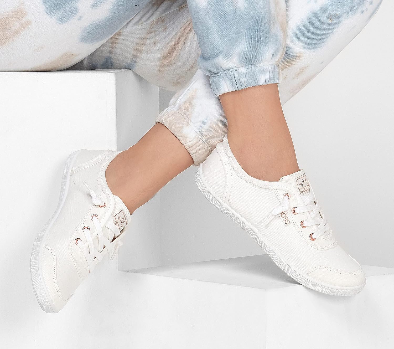 Memory Foam vs. Orthopedic Insoles vs. Air Cushioning: Which Sneaker Tech Is Worth Paying For?